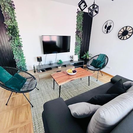 Elegance Apartment Beograd Bagian luar foto